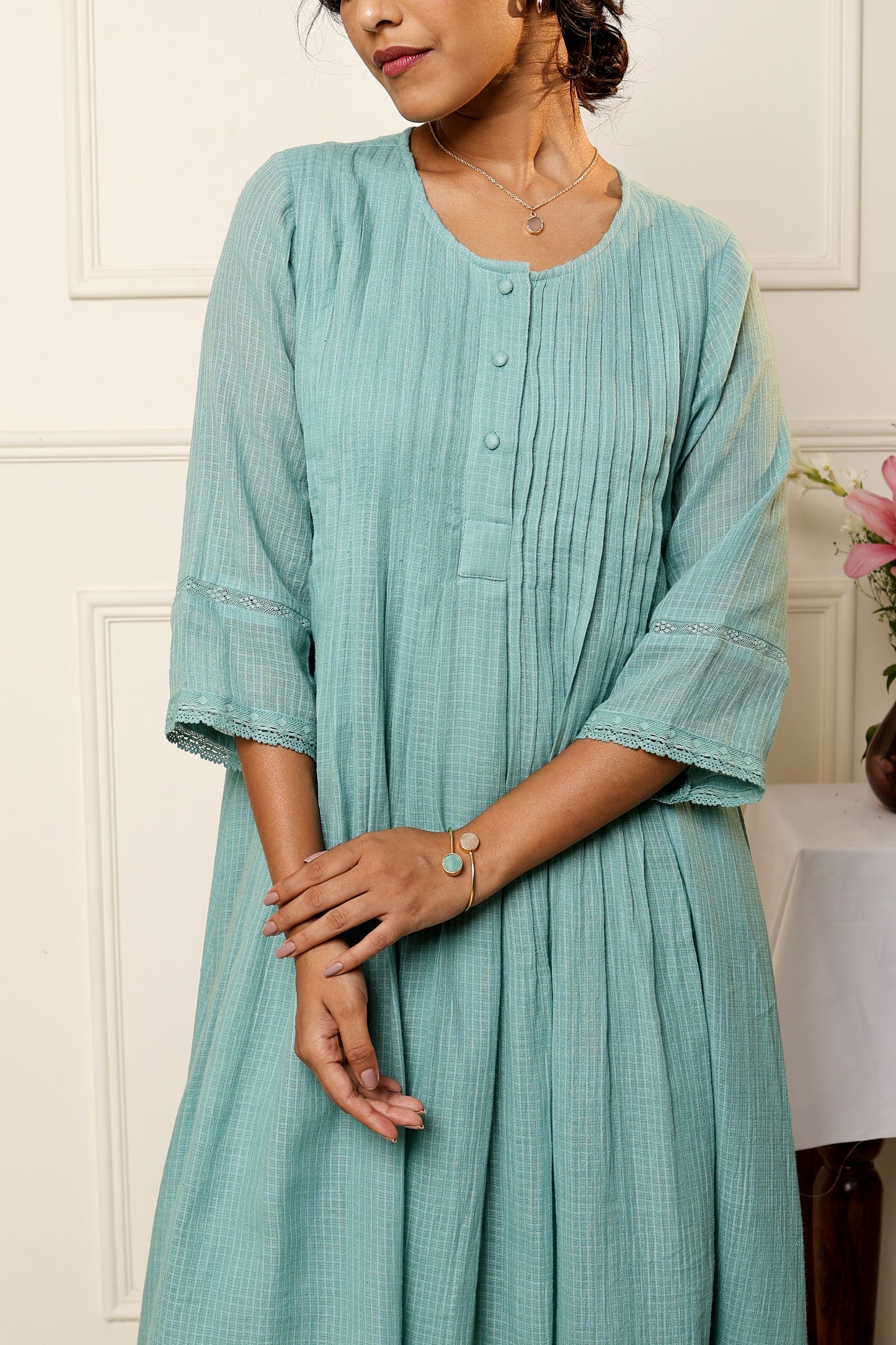 Aasmani Kurta Set