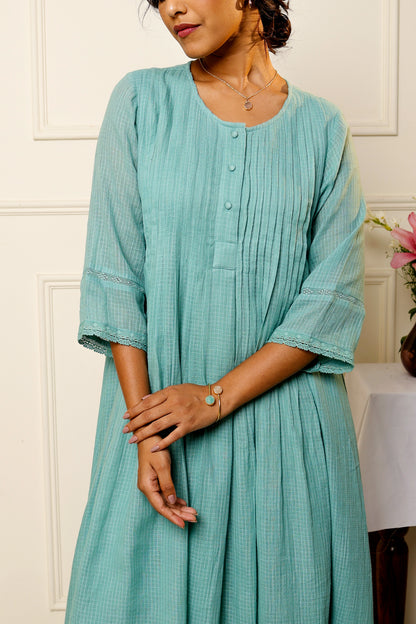 Aasmani Kurta Set