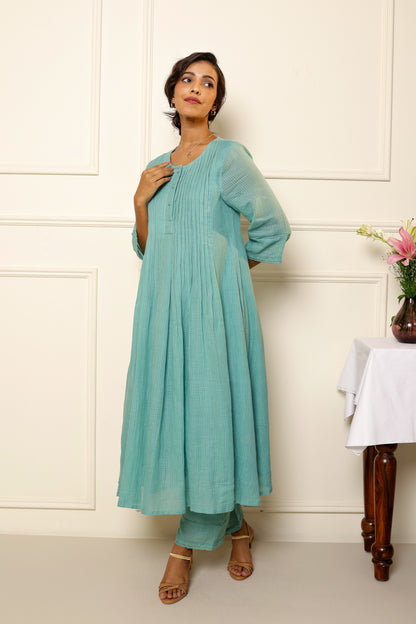 Aasmani Kurta Set